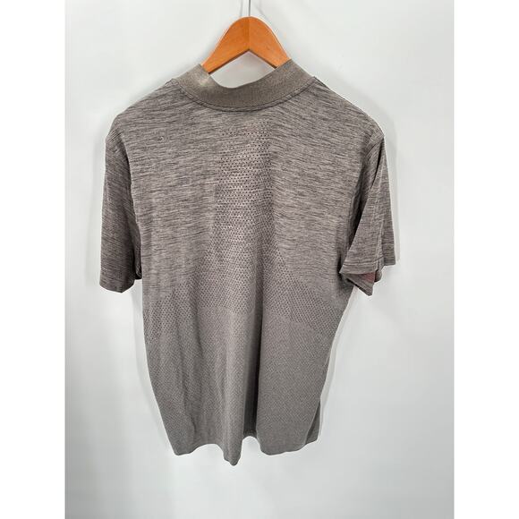 Lululemon Metal Vent Breathe Colarless Polo in Graphite Grey / Lunar Rock // XL - Picture 9 of 13